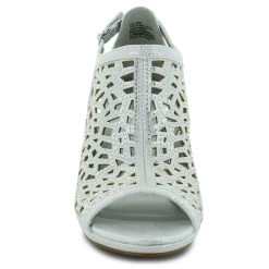 Statutes Millicent -Chic Shoe Shop 155131 images 03